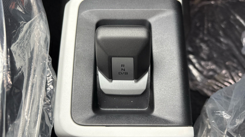 Dacia Spring 27kWh Expression 65 48kW 5dr Auto Electric Hatchback